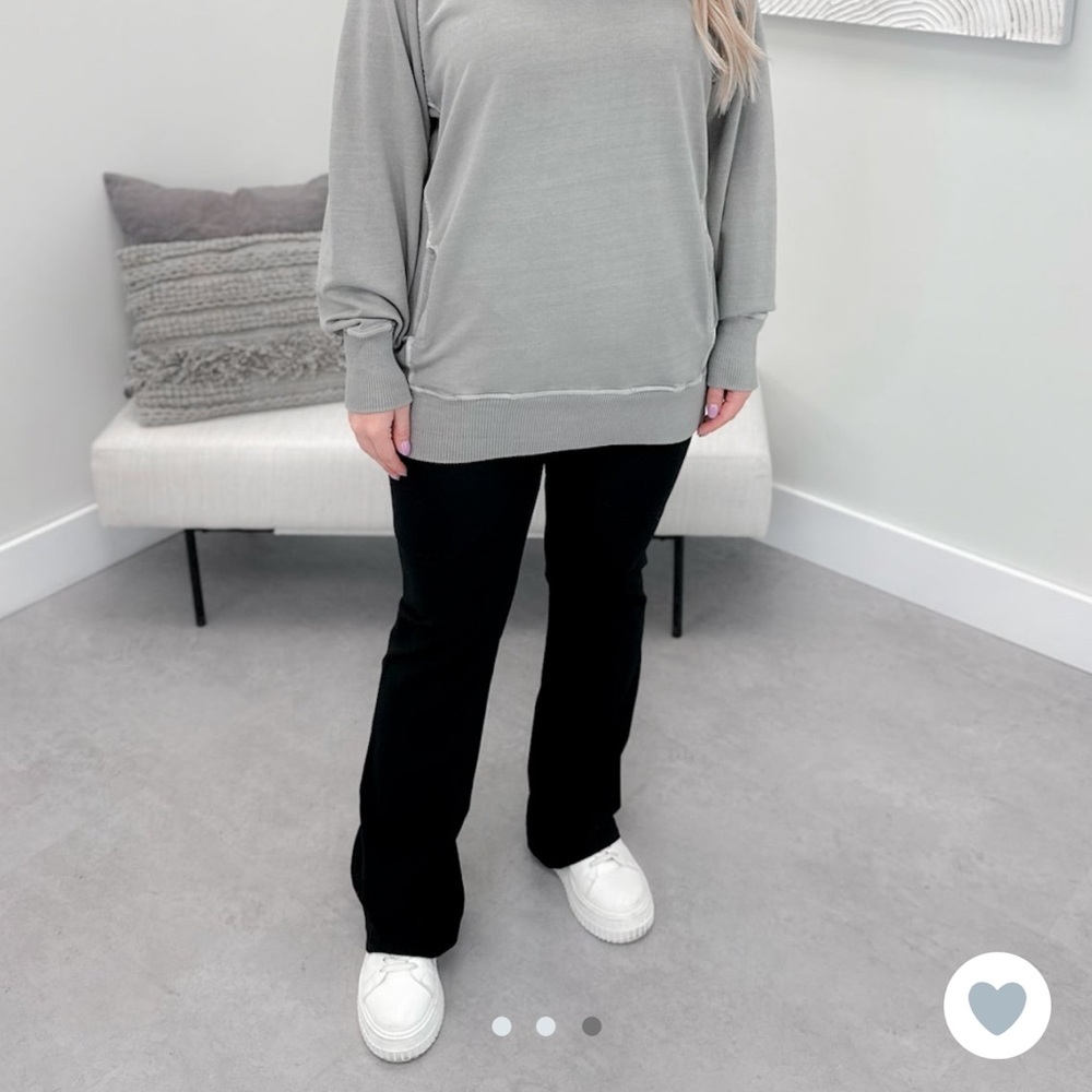 Gray Sweatshirt and Black Pants Outfit